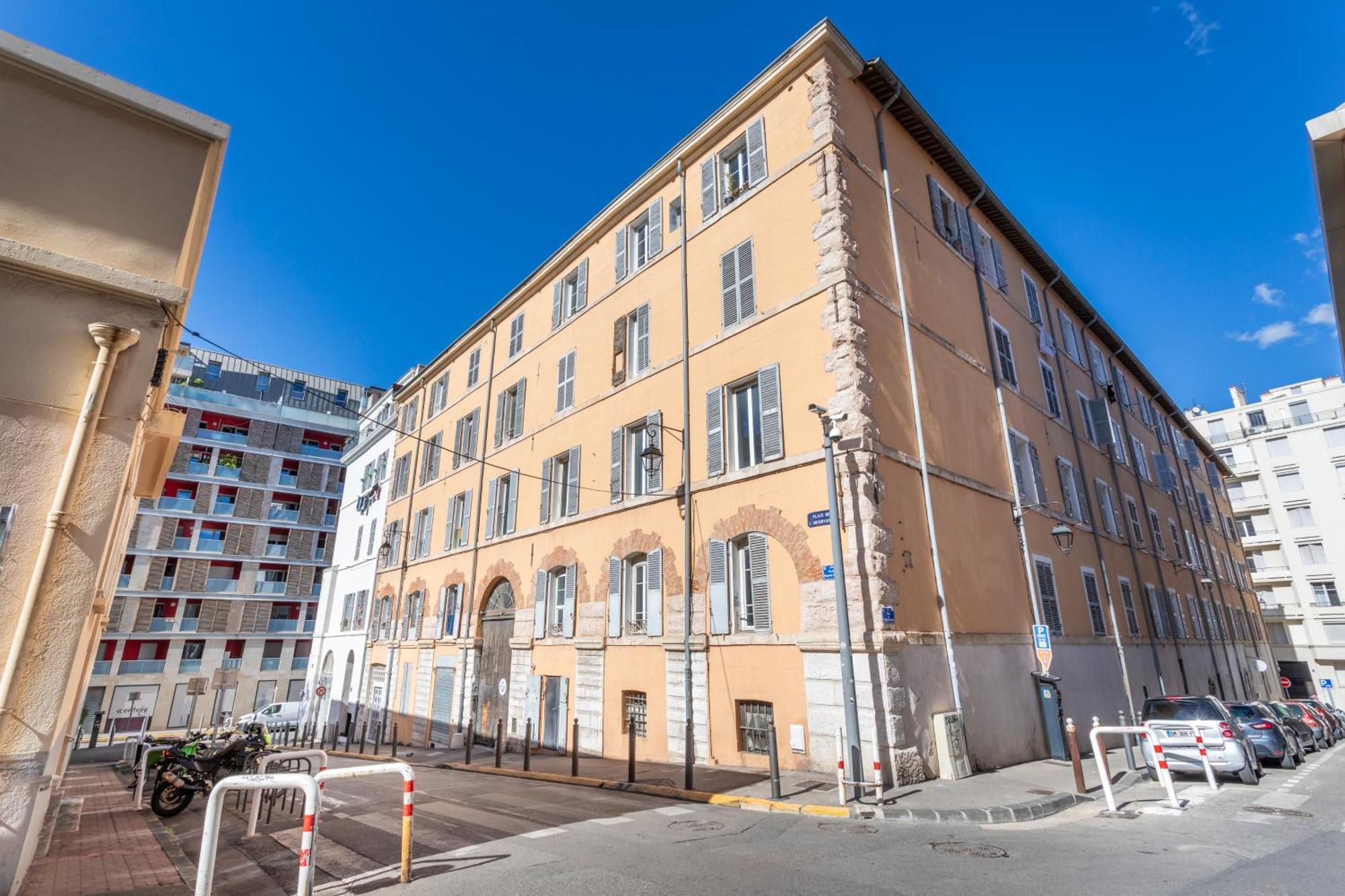 Adira Marseille Panier 2 Etoiles Apartment Luaran gambar