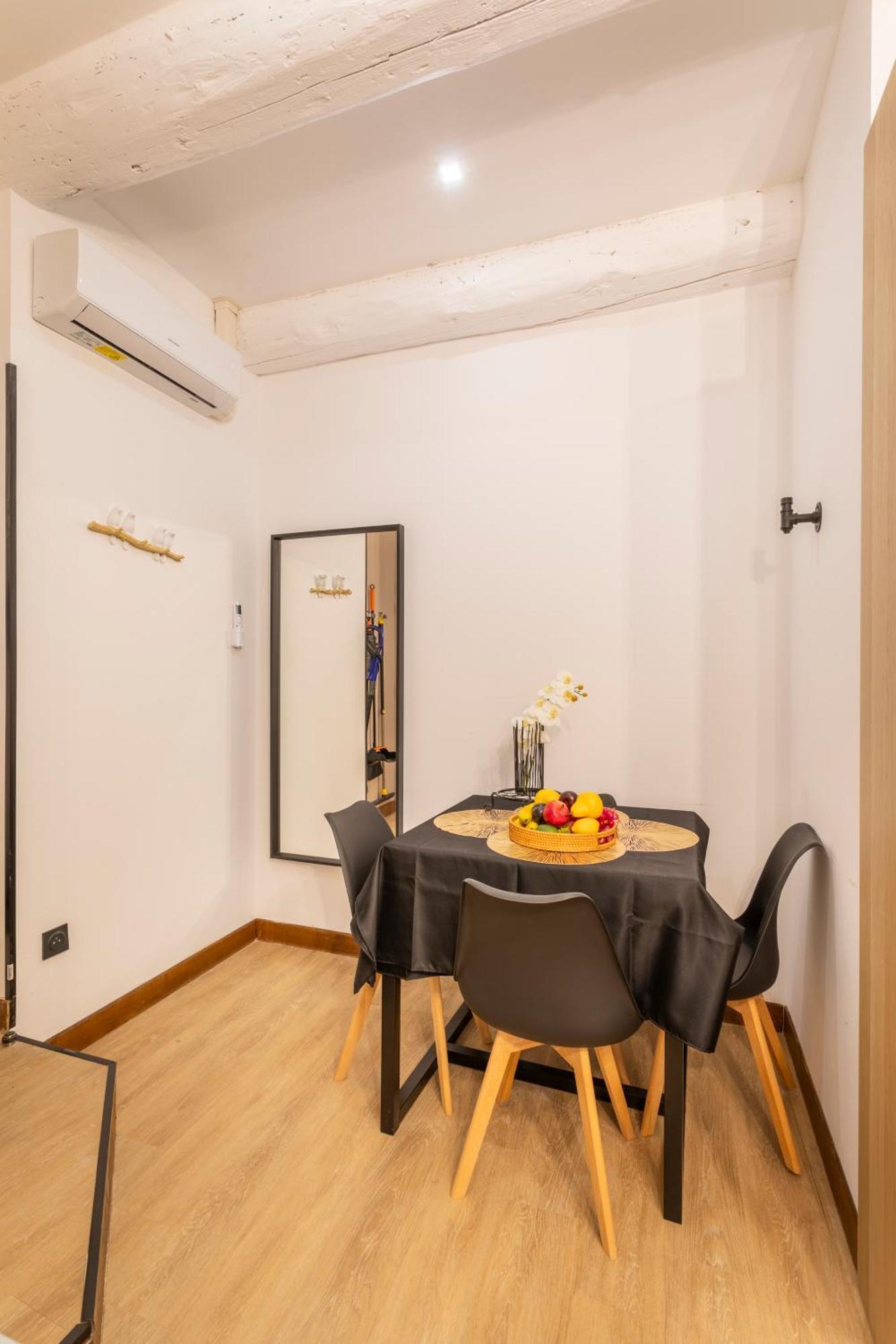 Adira Marseille Panier 2 Etoiles Apartment Luaran gambar