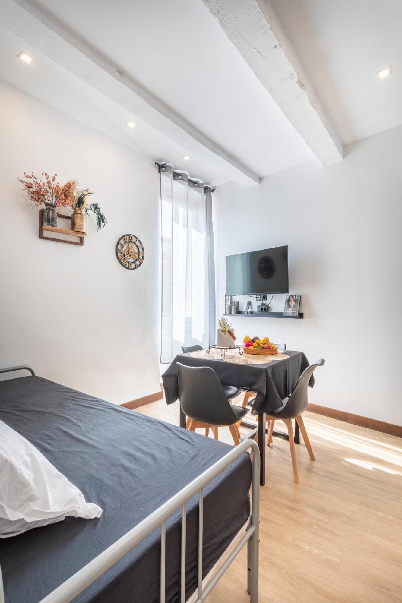 Adira Marseille Panier 2 Etoiles Apartment Luaran gambar