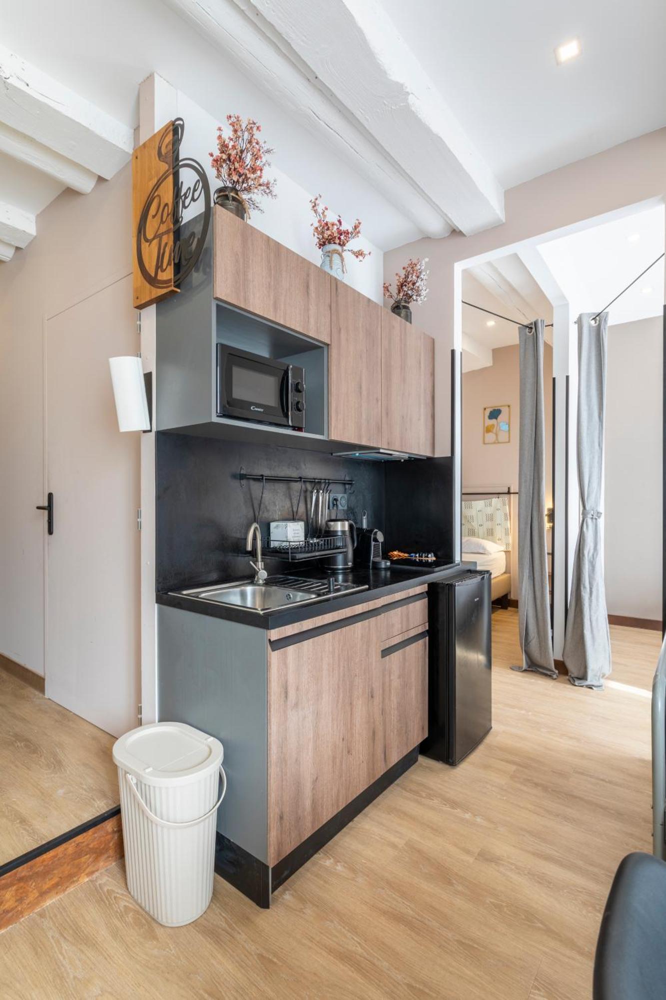 Adira Marseille Panier 2 Etoiles Apartment Luaran gambar
