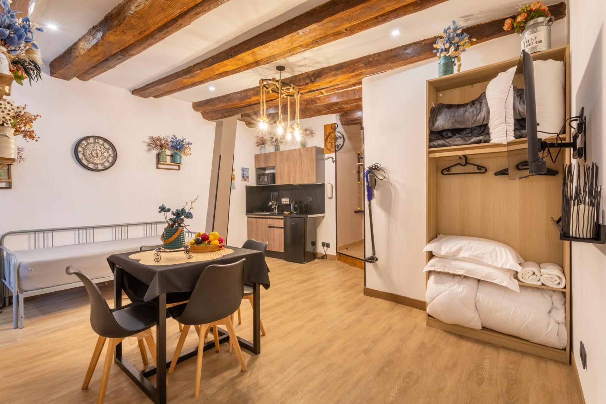 Adira Marseille Panier 2 Etoiles Apartment Luaran gambar